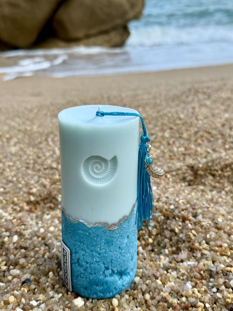 012 Soy Candle with Blue Concrete Base – Designed on Koh Samui