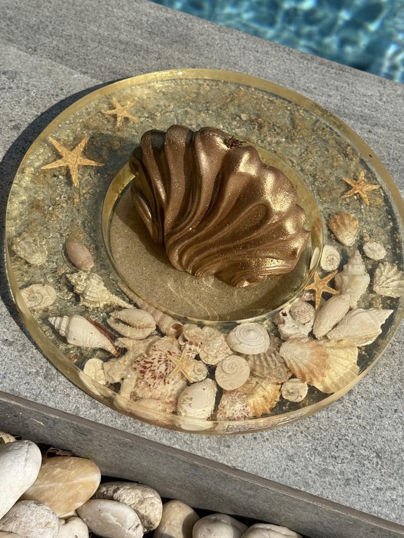 023 Golden Shell Soy Candle on Seashell Tray – Koh Samui Decor