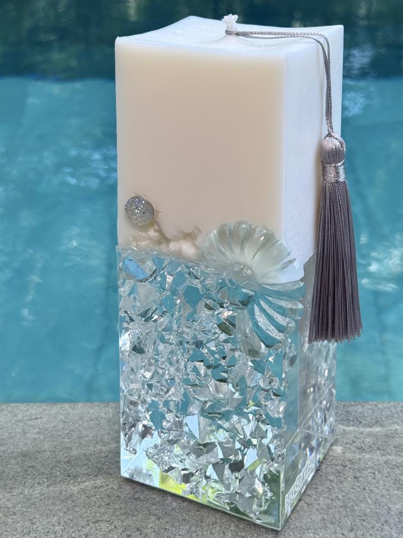 080 Soy candle and epoxy resin