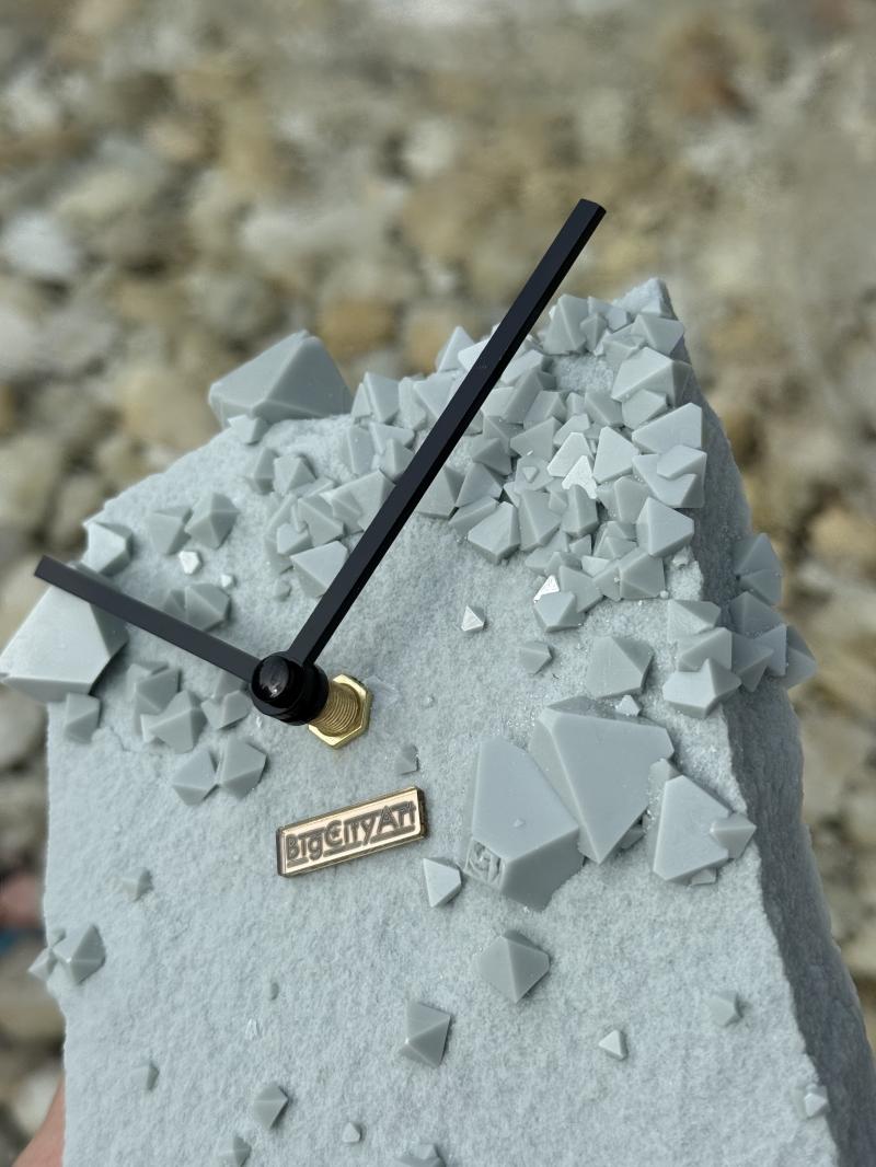 100 Epoxy resin table clock