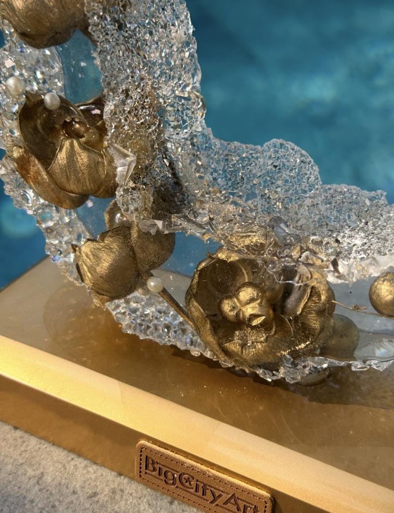 146 Epoxy resin art