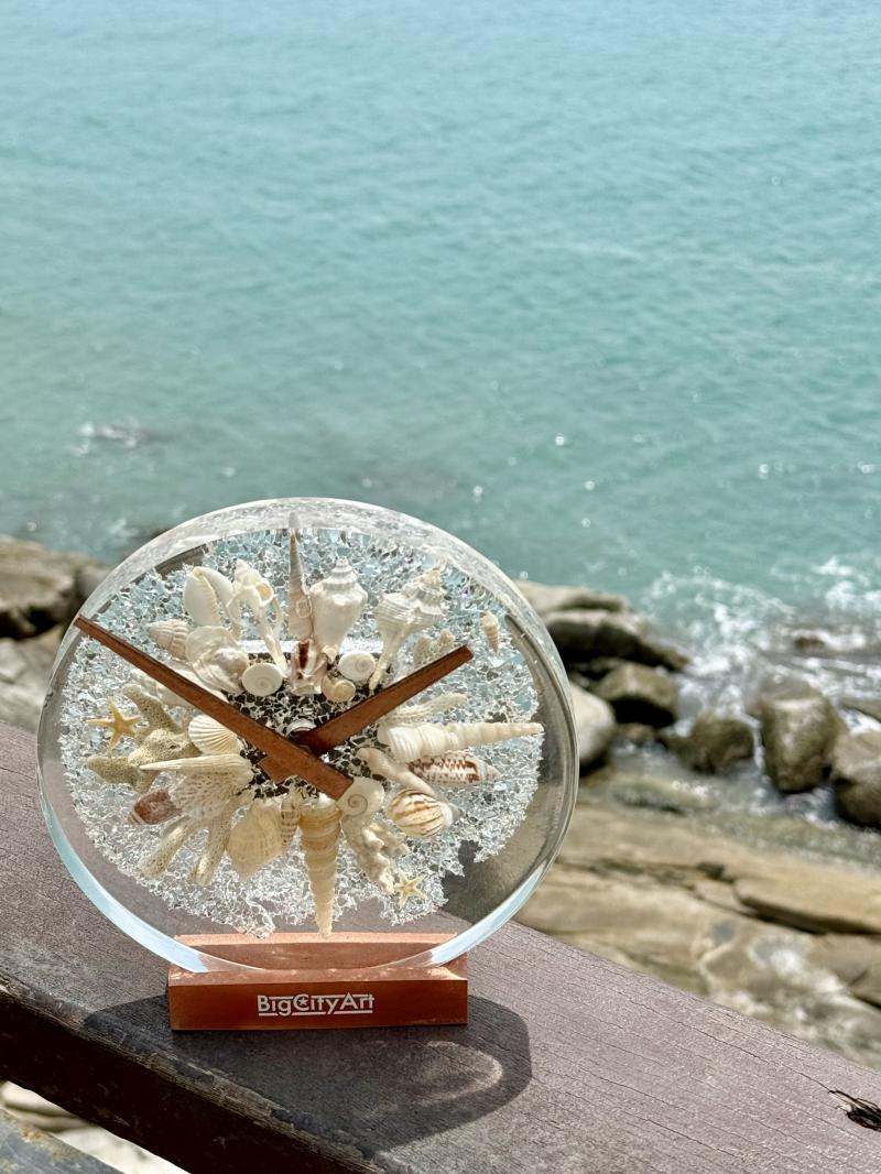 150 Table clock